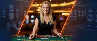 Permainan slot dengan tema Piala Asia di platform hut4d